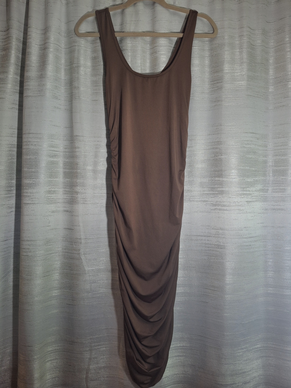 SBetro Large Sleeveless Ruched Midi Dress in Brown